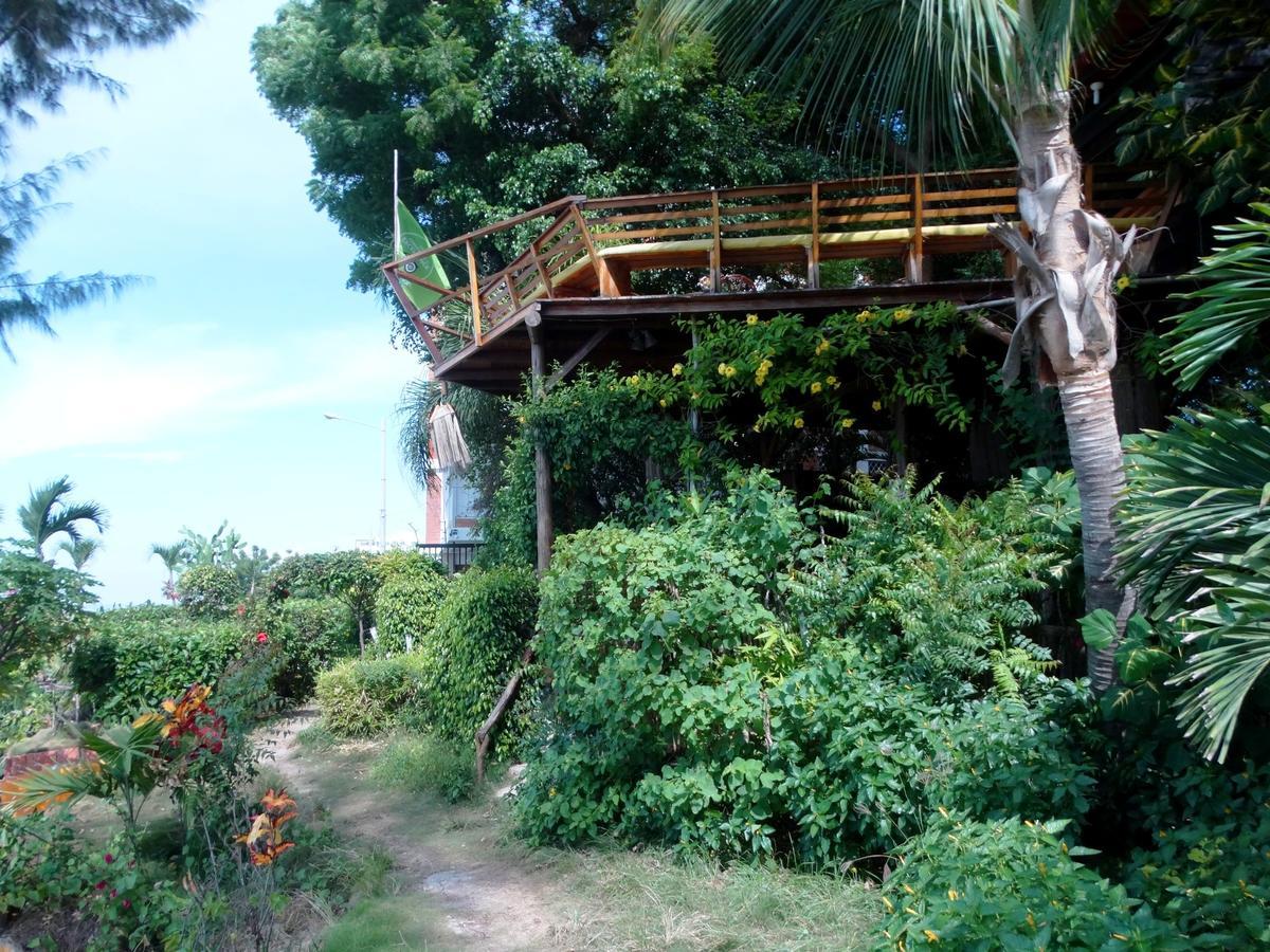 Hosteria Ecologica El Faro ساليناس المظهر الخارجي الصورة